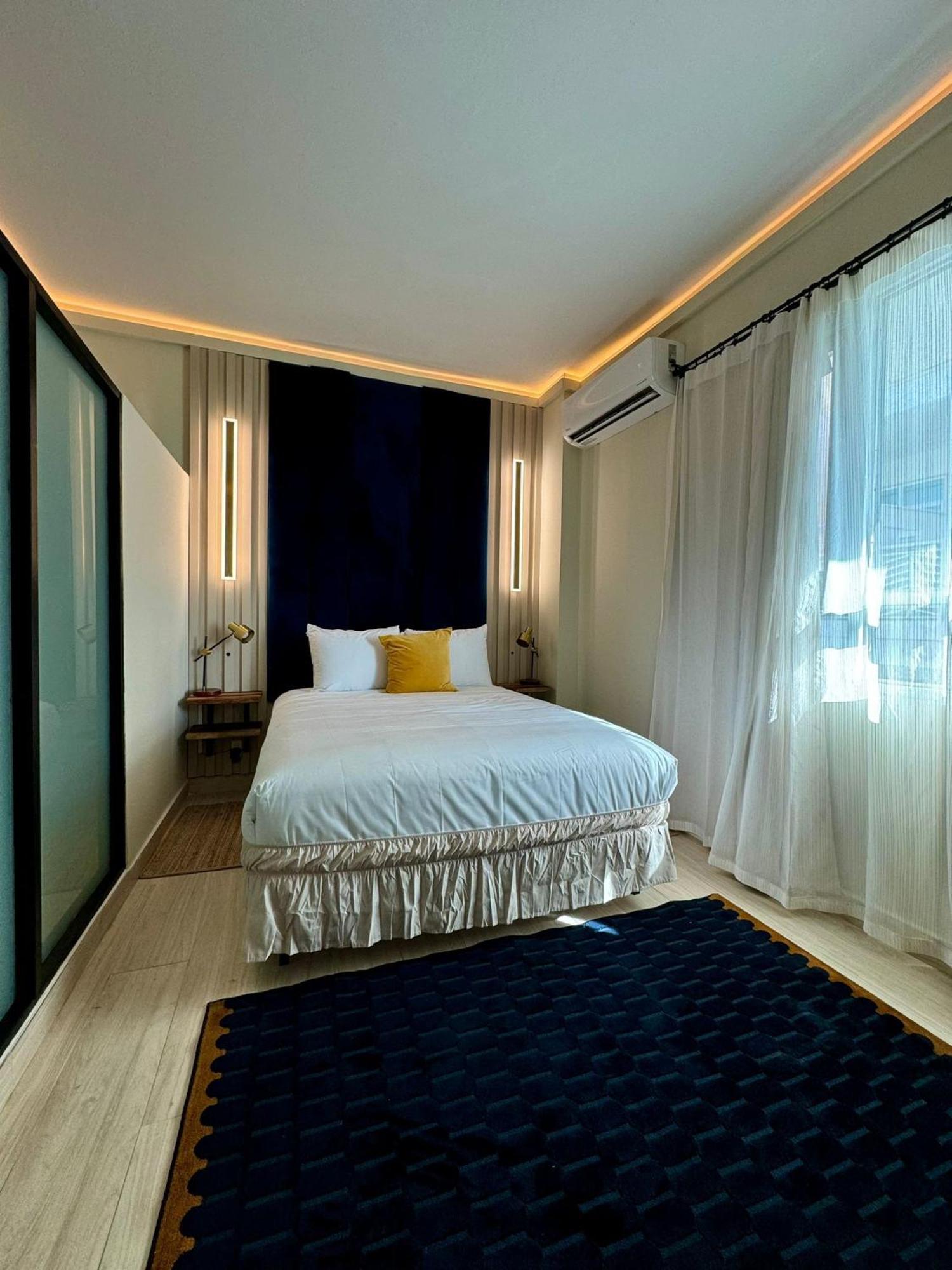 Metro Art Hotel Сан-Хуан Экстерьер фото