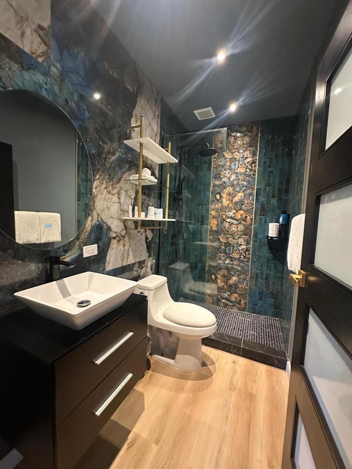 Metro Art Hotel Сан-Хуан Экстерьер фото